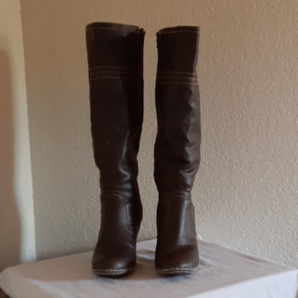 Cute brown high heel boots